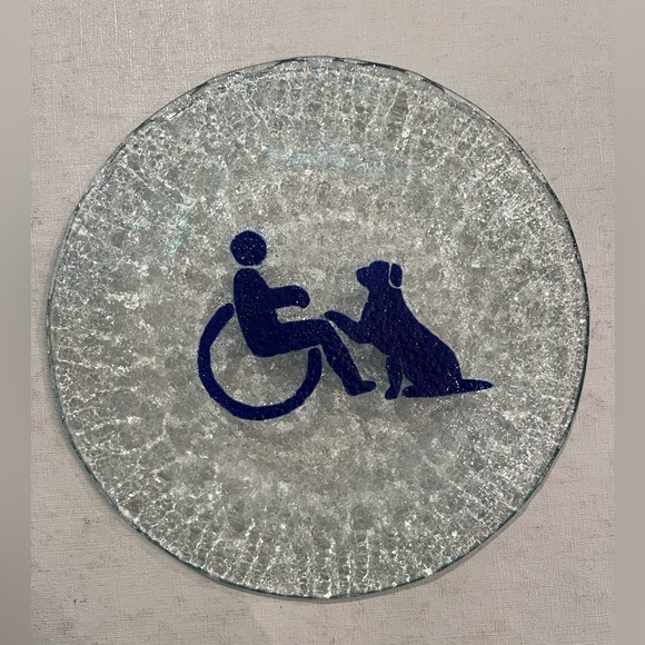 Disabled/ handicapped person with service dog glass plate. EUC! - Picture 2 of 4